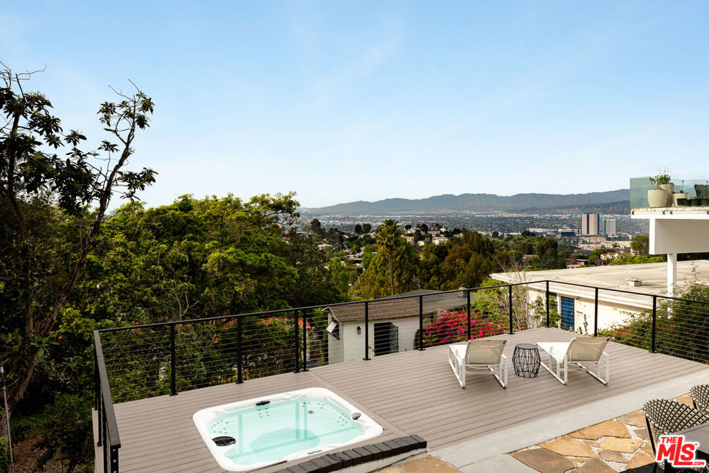 3345 Wonder View Drive