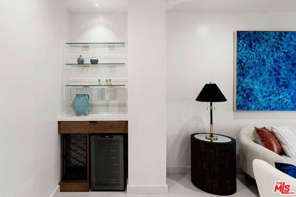 3345 Wonder View Drive