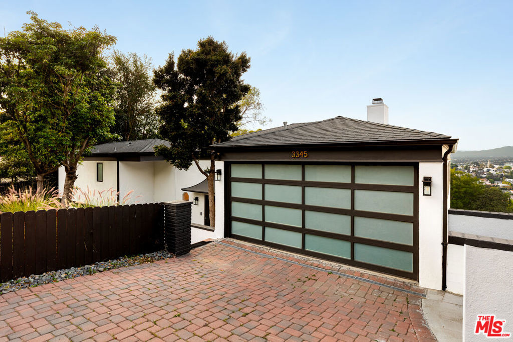 3345 Wonder View Drive