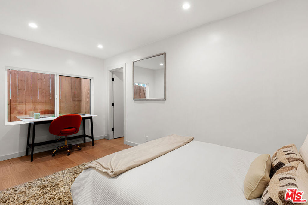 3345 Wonder View Drive