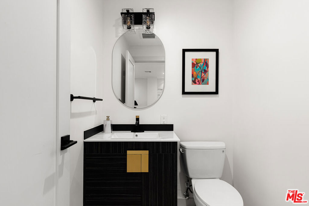 3345 Wonder View Drive