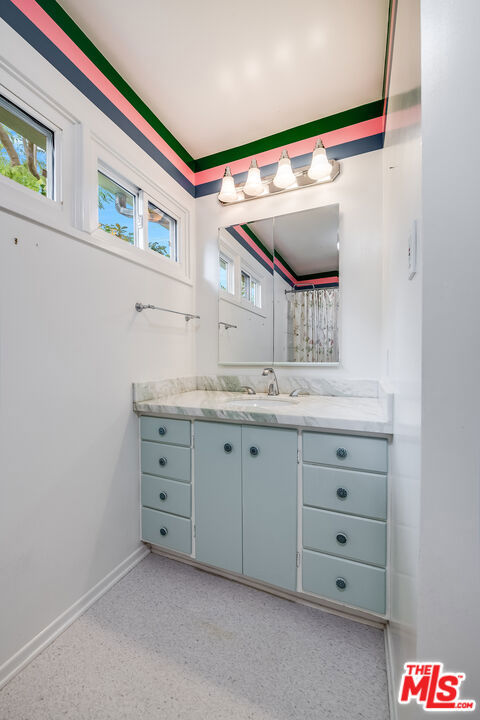 741 N Clybourn Avenue