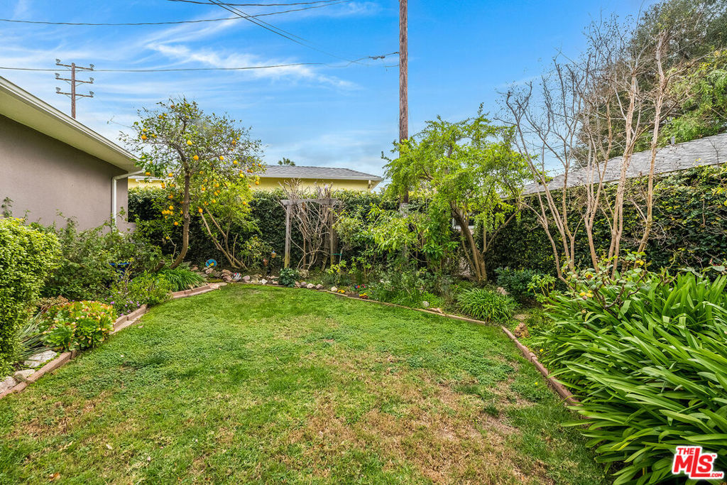 741 N Clybourn Avenue