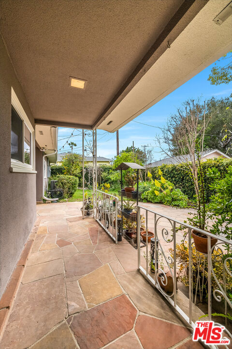 741 N Clybourn Avenue