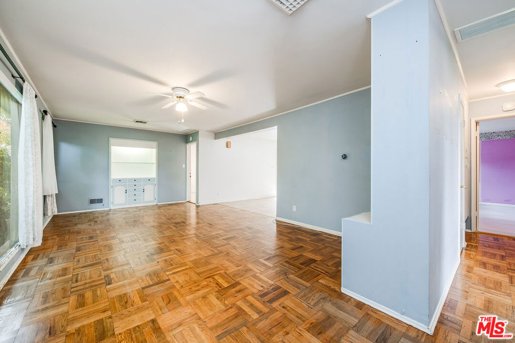 741 N Clybourn Avenue