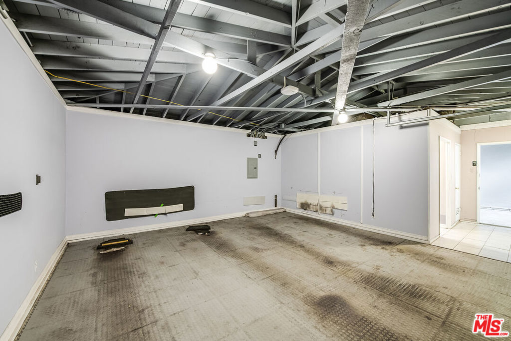 741 N Clybourn Avenue