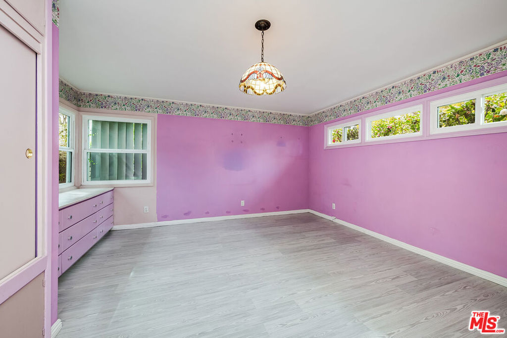 741 N Clybourn Avenue