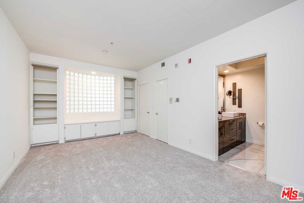 10629 Woodbridge Street 102