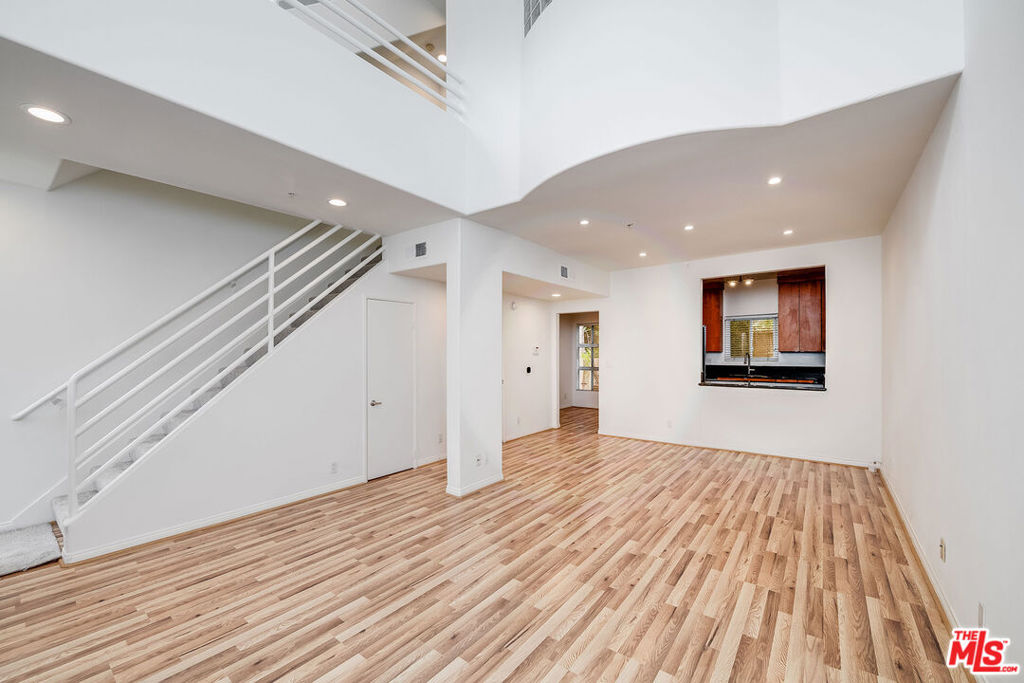 10629 Woodbridge Street 102