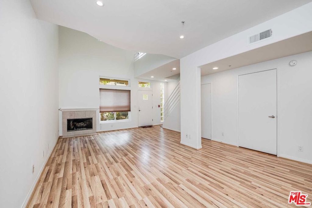 10629 Woodbridge Street 102