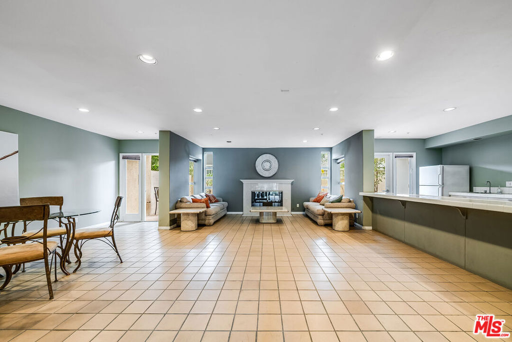 10629 Woodbridge Street 102