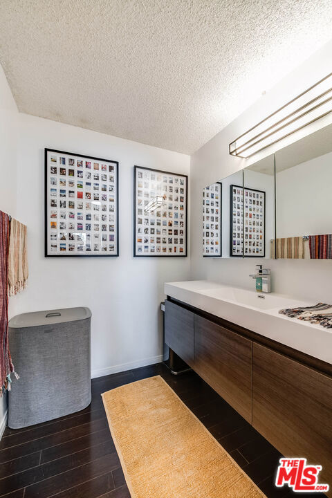 3480 Barham Boulevard 326