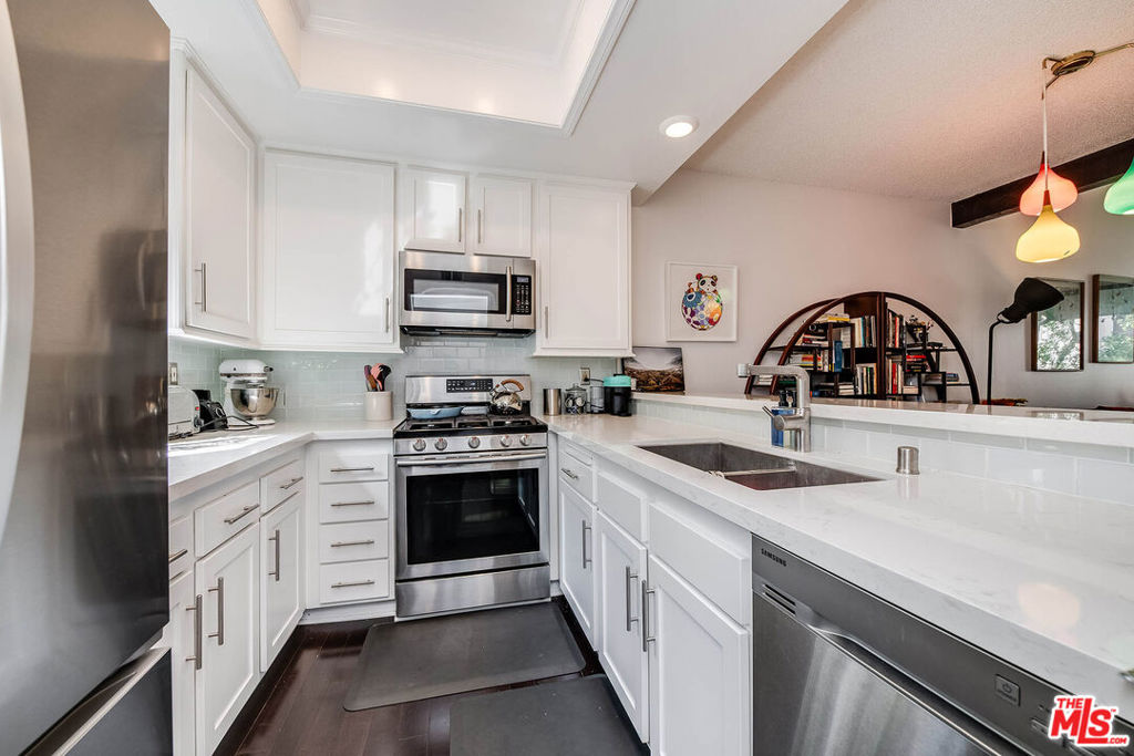 3480 Barham Boulevard 326