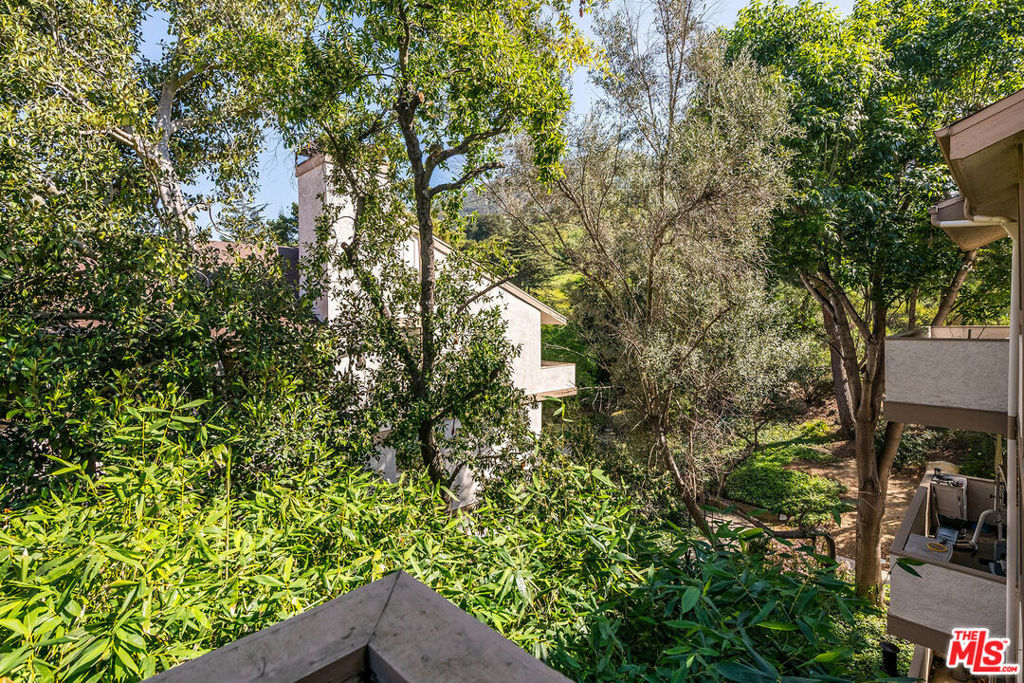 3480 Barham Boulevard 326