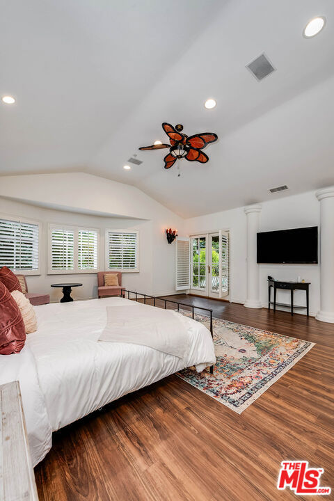 4063 Benedict Canyon Drive