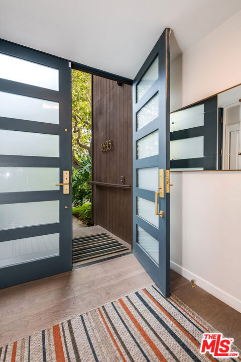 4635 Clybourn Avenue