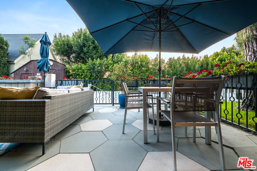 4635 Clybourn Avenue