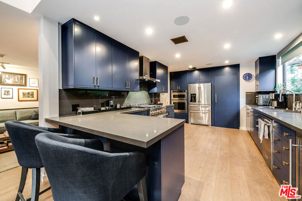 4635 Clybourn Avenue