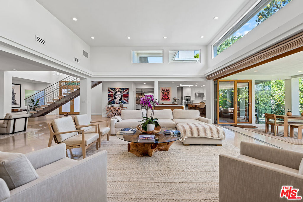 10424 Valley Spring Lane