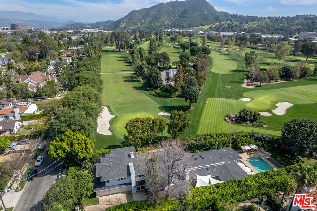 10424 Valley Spring Lane