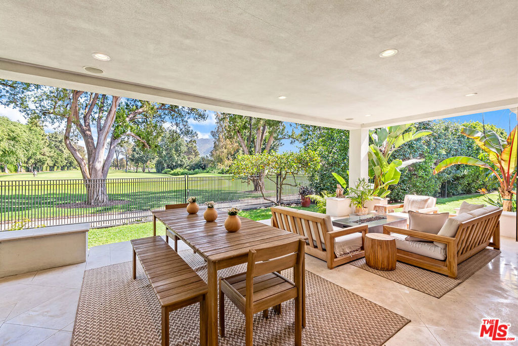 10424 Valley Spring Lane