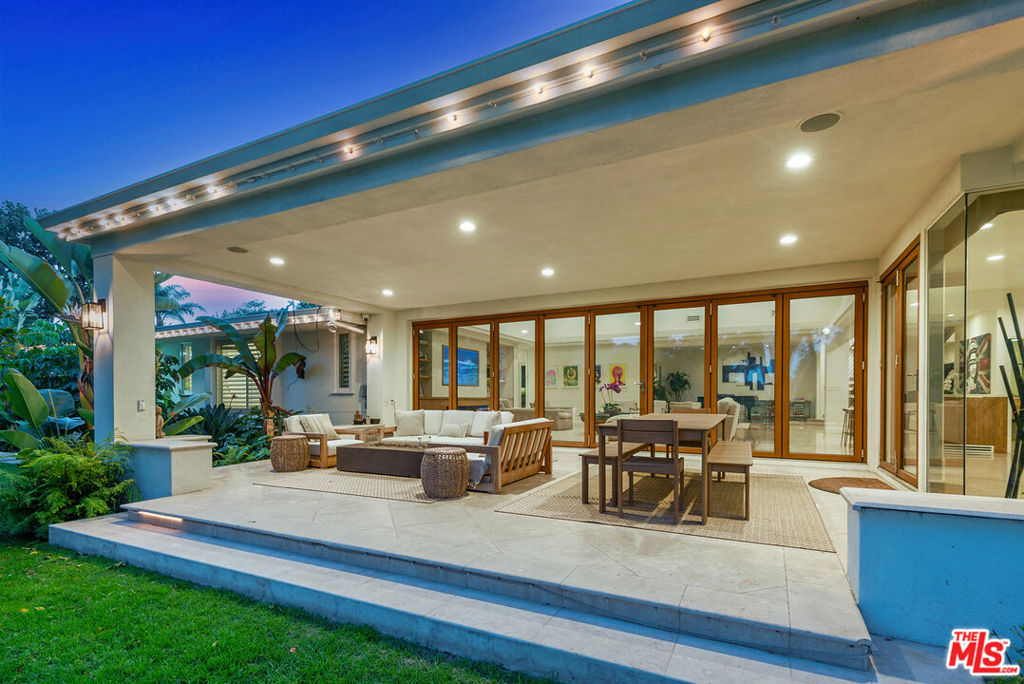 10424 Valley Spring Lane