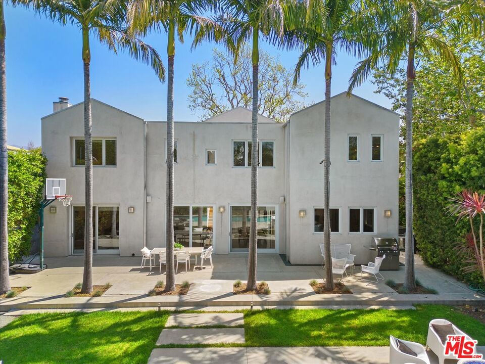 211 S Valley Street