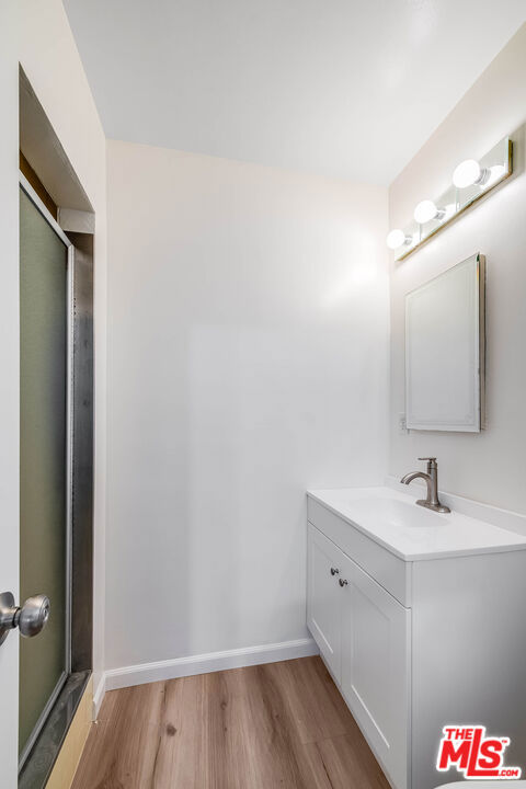 16851 Weddington Street