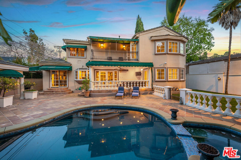 4063 Benedict Canyon Drive