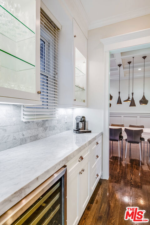 10161 VALLEY SPRING Lane