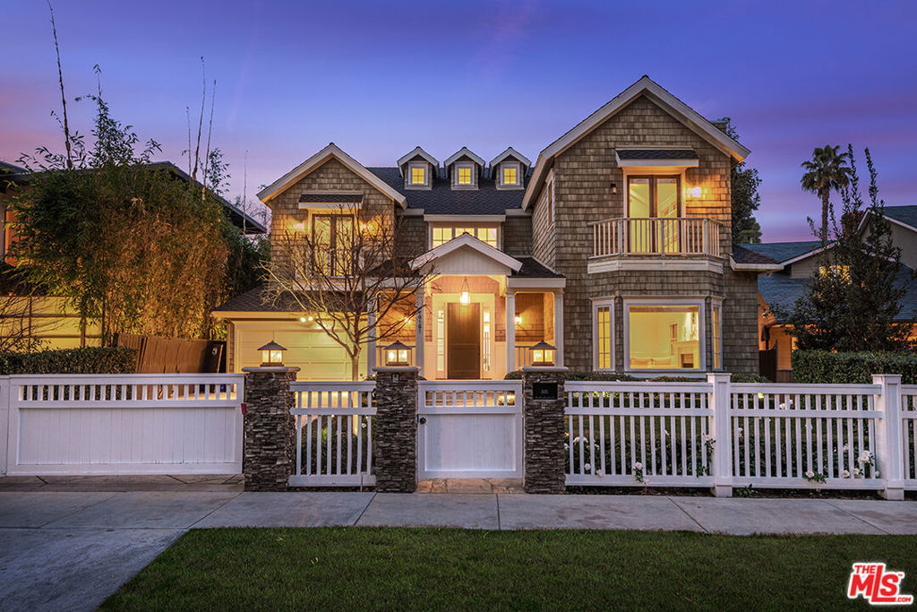 10161 VALLEY SPRING Lane