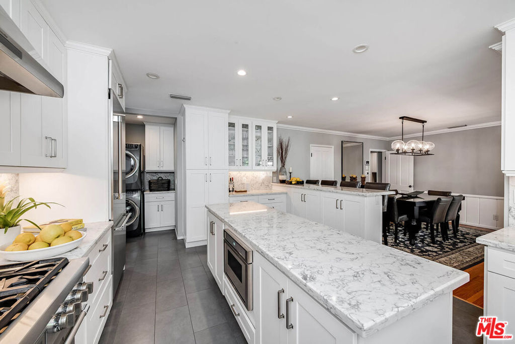 4134 W Mcfarlane Avenue