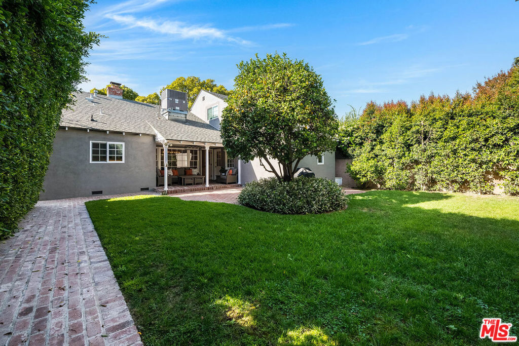 4134 W Mcfarlane Avenue