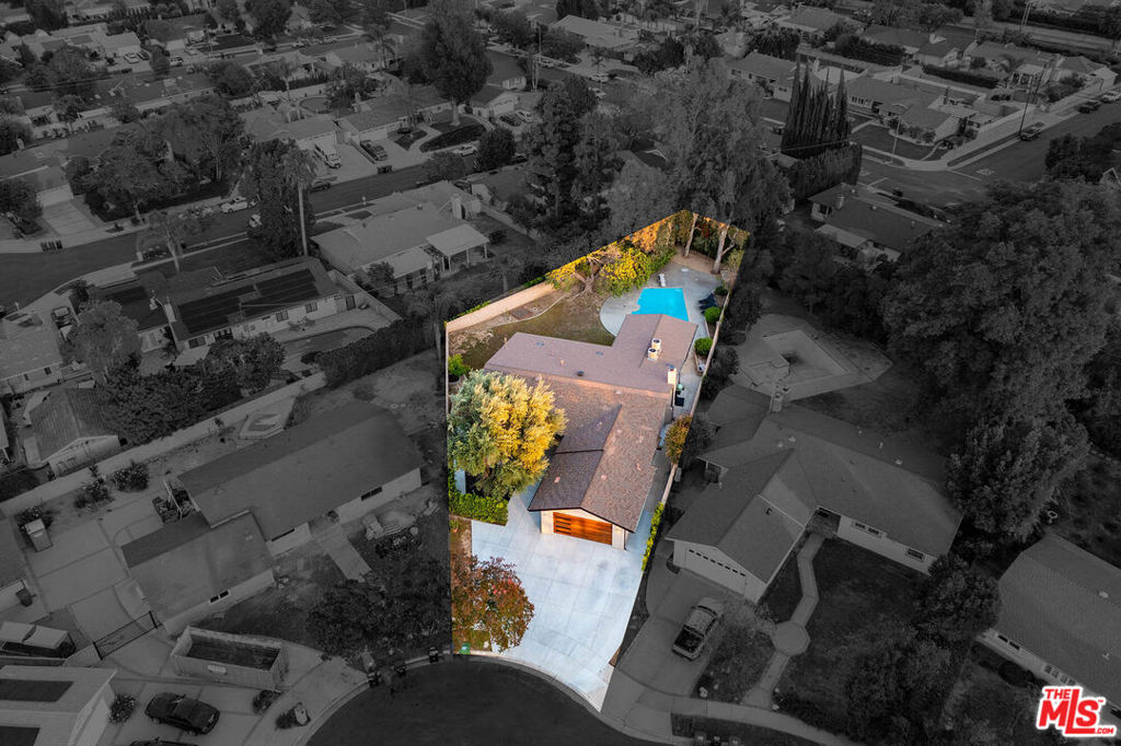 17150 Vintage Street