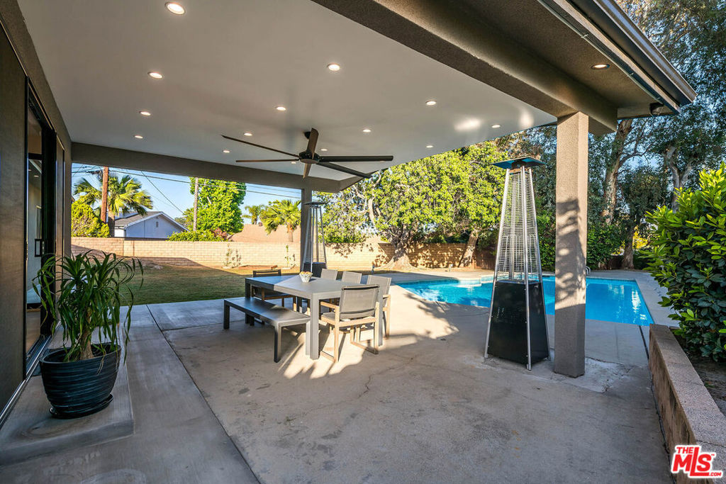 17150 Vintage Street