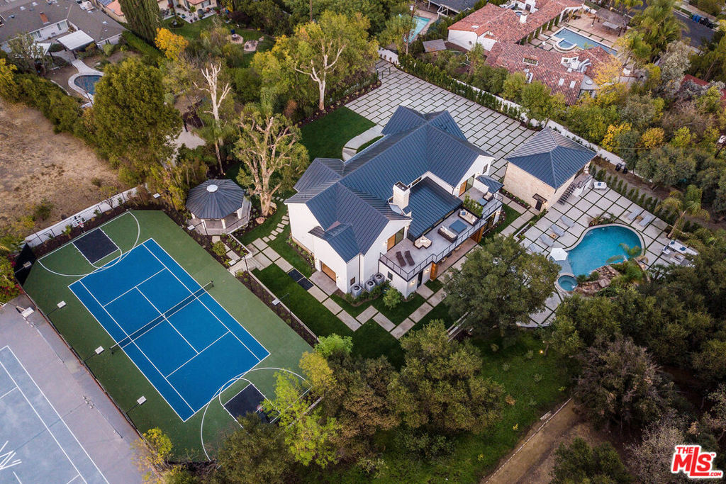 18762 Wells Drive