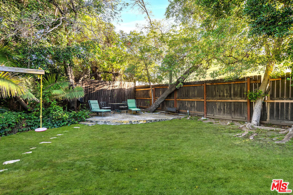 11146 Valley Spring Lane
