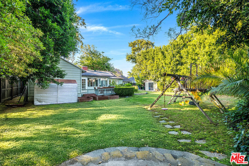 11146 Valley Spring Lane