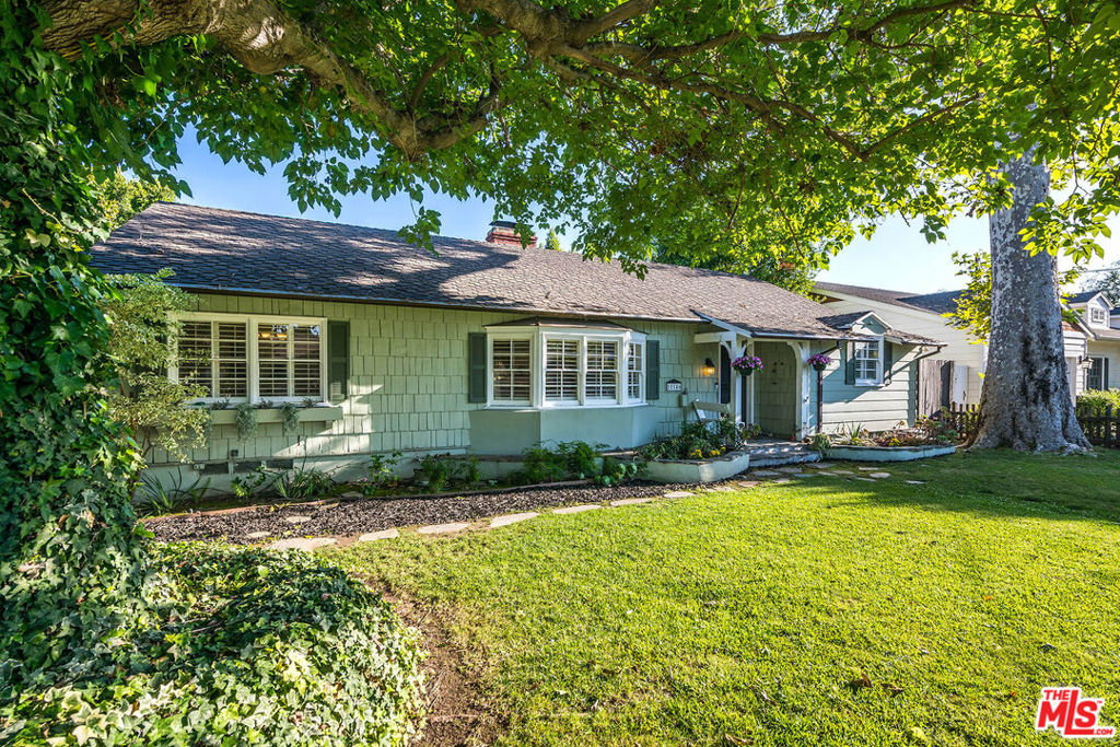 11146 Valley Spring Lane