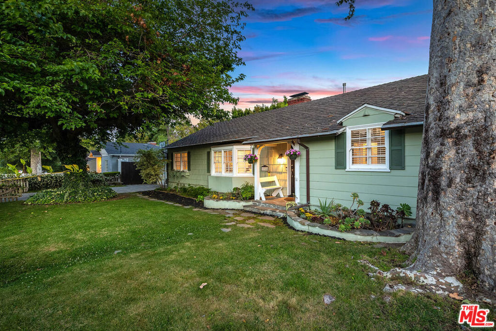 11146 Valley Spring Lane