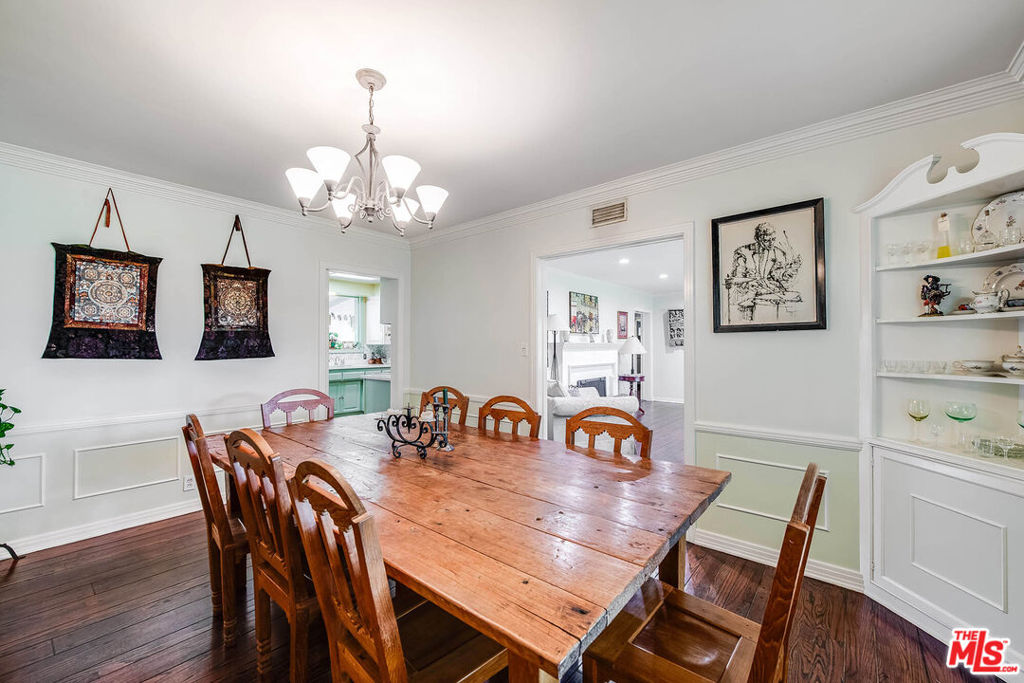 11146 Valley Spring Lane
