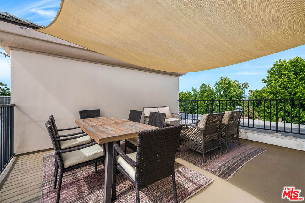 4435 Colfax Avenue 104