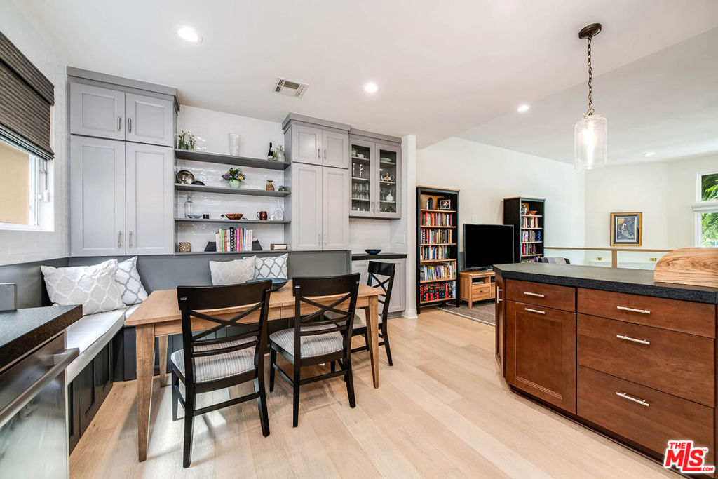 4435 Colfax Avenue 104