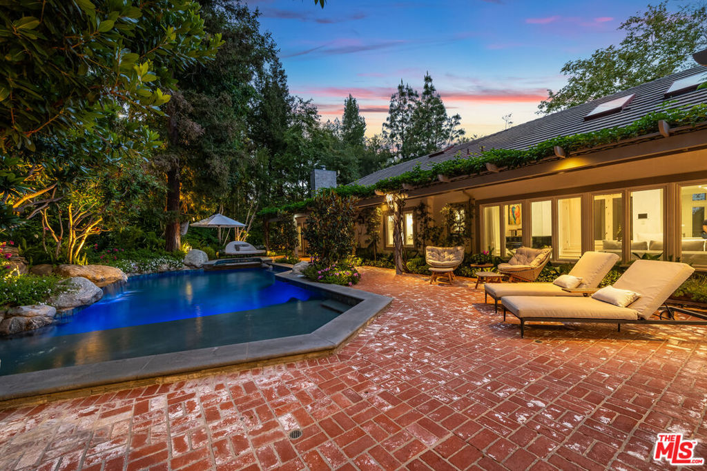 19012 Dorlon Drive