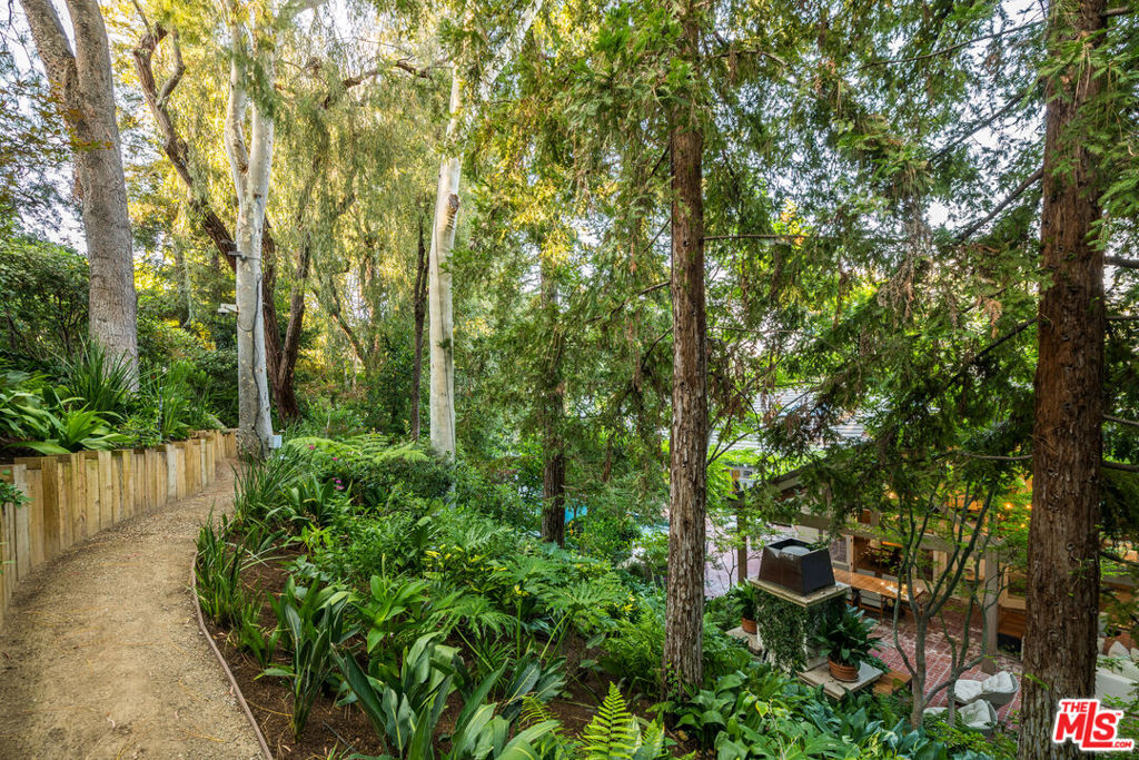 19012 Dorlon Drive