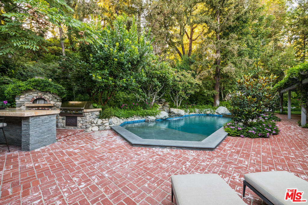 19012 Dorlon Drive