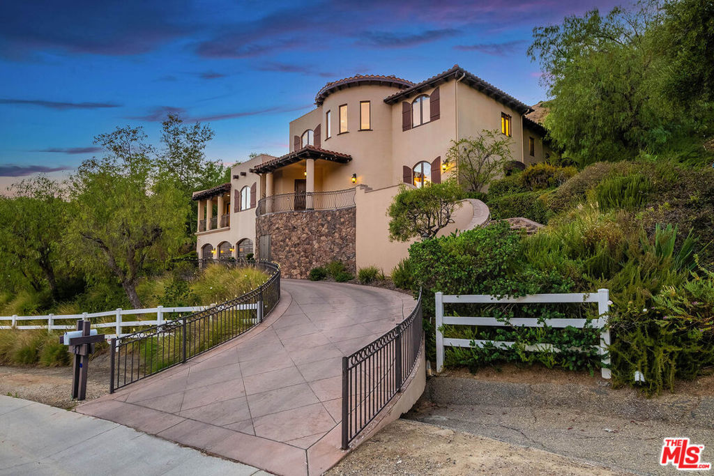 55 Coolwater Road