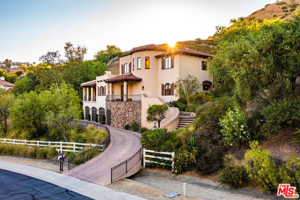 55 Coolwater Road