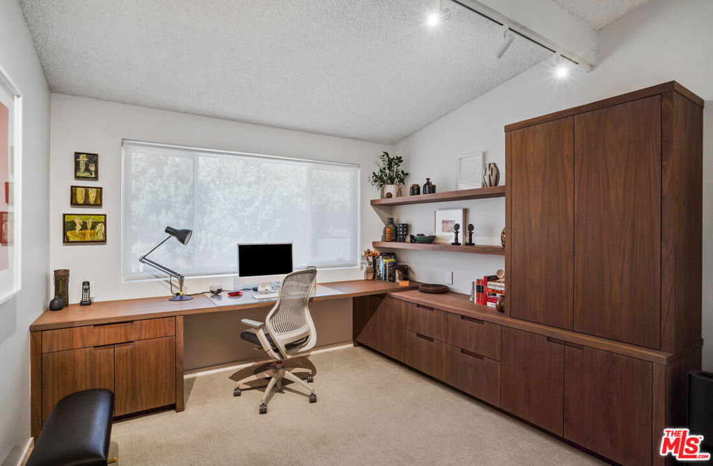 1331 Casiano Road
