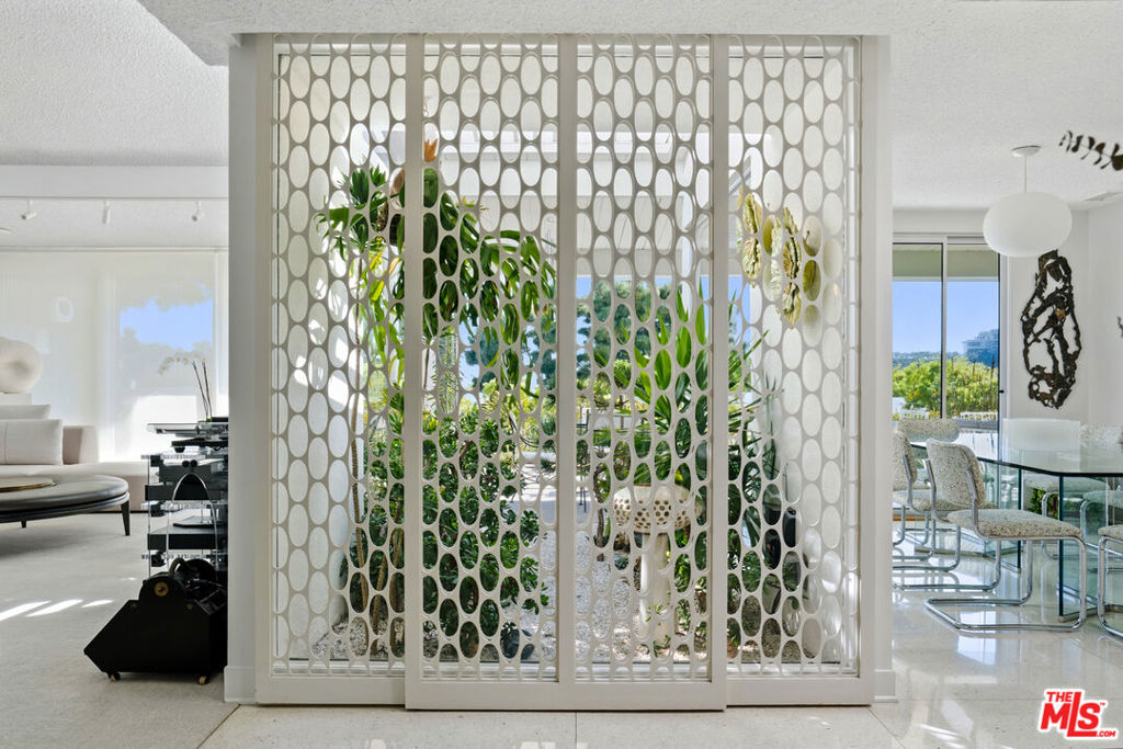 1331 Casiano Road
